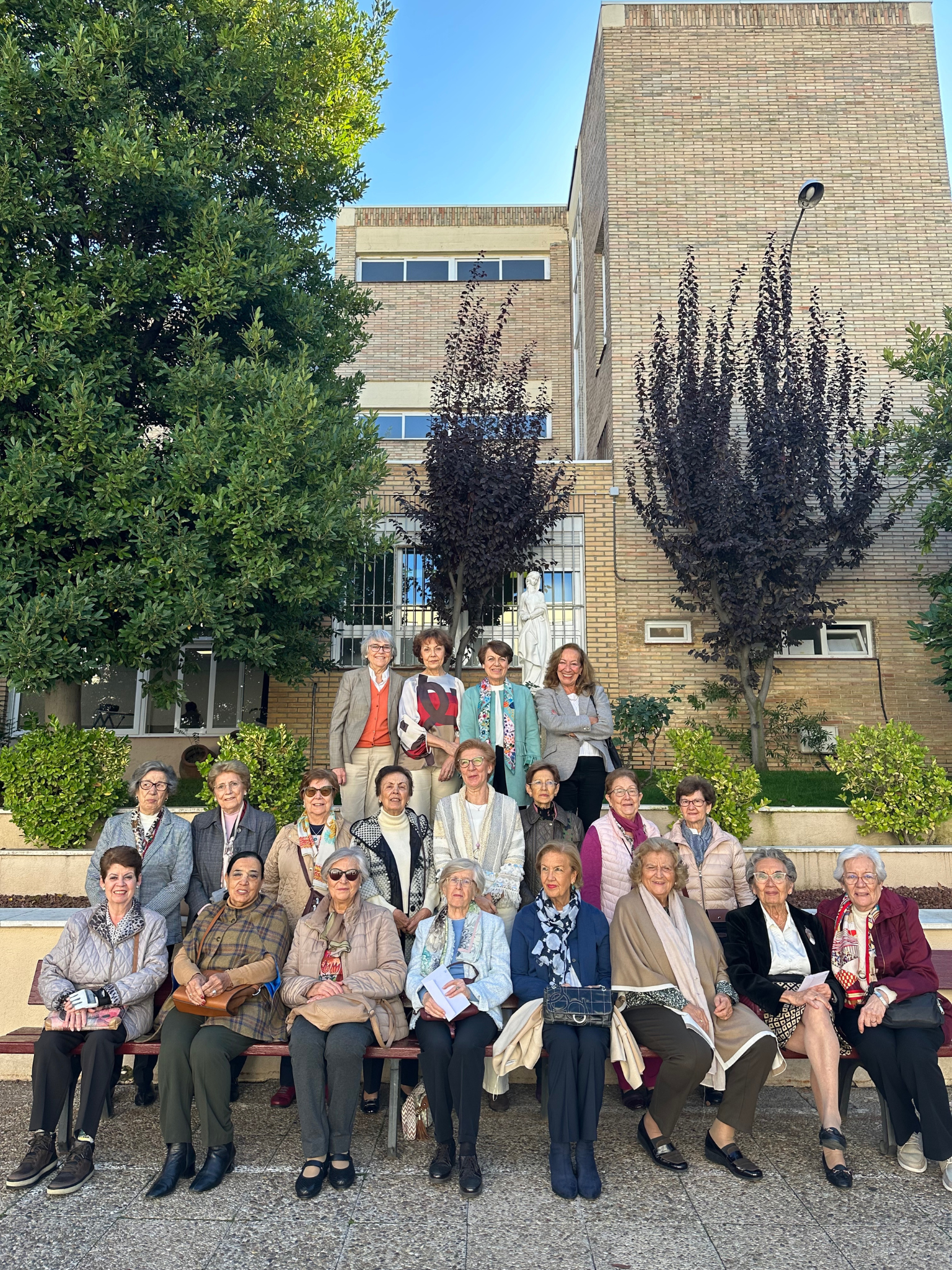 Celebramos el 60 aniversario con antiguas profesoras